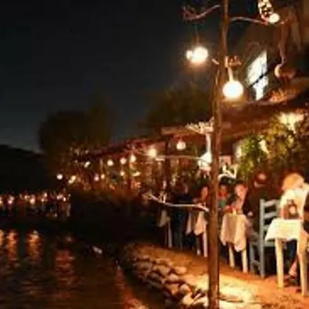 Guemuesluek Stuedyo Kuecuekev-1 * Bodrum