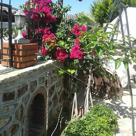 Guemuesluek Stuedyo Kuecuekev-1 Apartment Bodrum